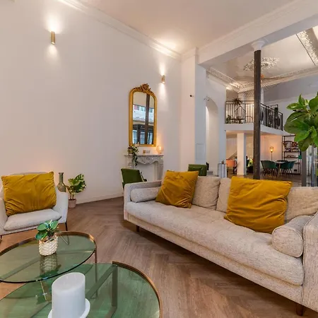 1924 (adults Only) 3*