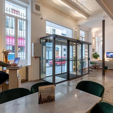 1924 (adults Only) 3* Grenoble