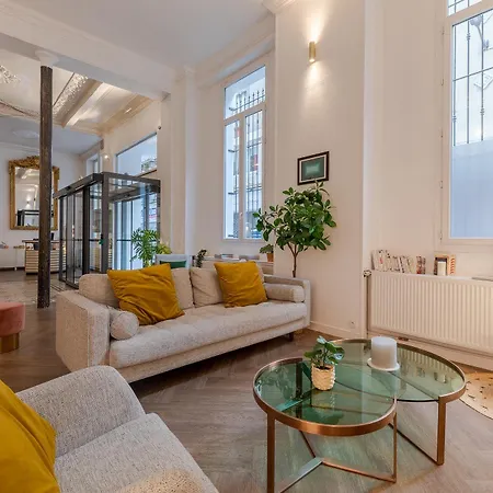 1924 (adults Only) 3*