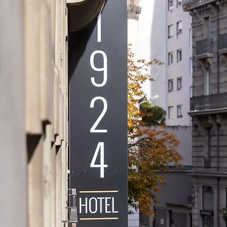 1924 (adults Only) 3* Grenoble