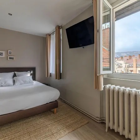 1924 (adults Only) 3* Grenoble