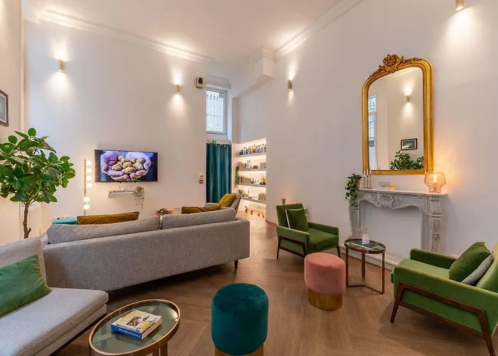 1924 (adults Only) 3* Grenoble