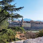 1924 3* Grenoble